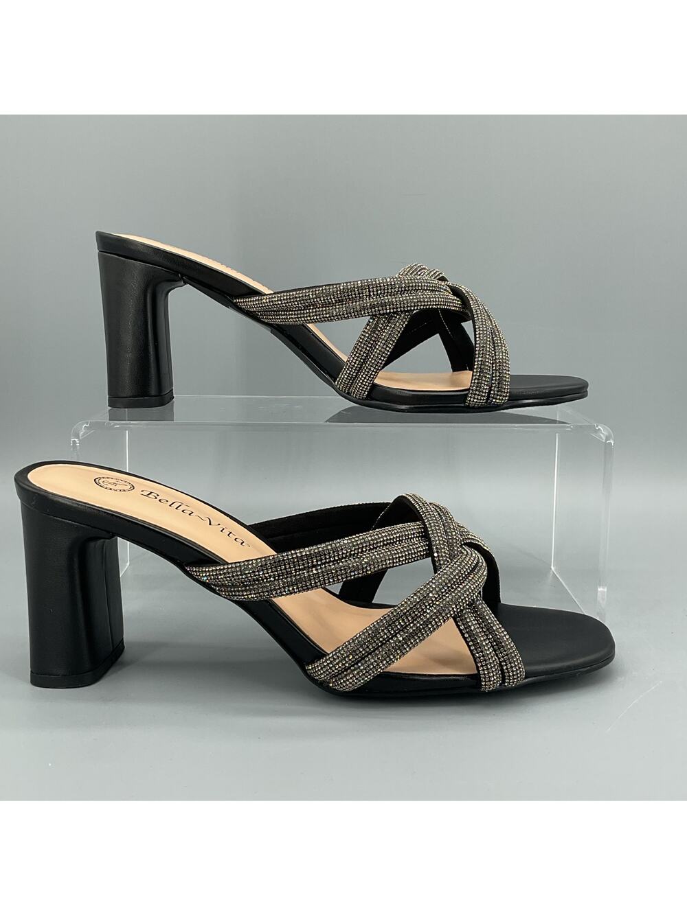 NEW Bella Vita Women’s Carmen Heeled Slip on Sandals Black Size 8WW